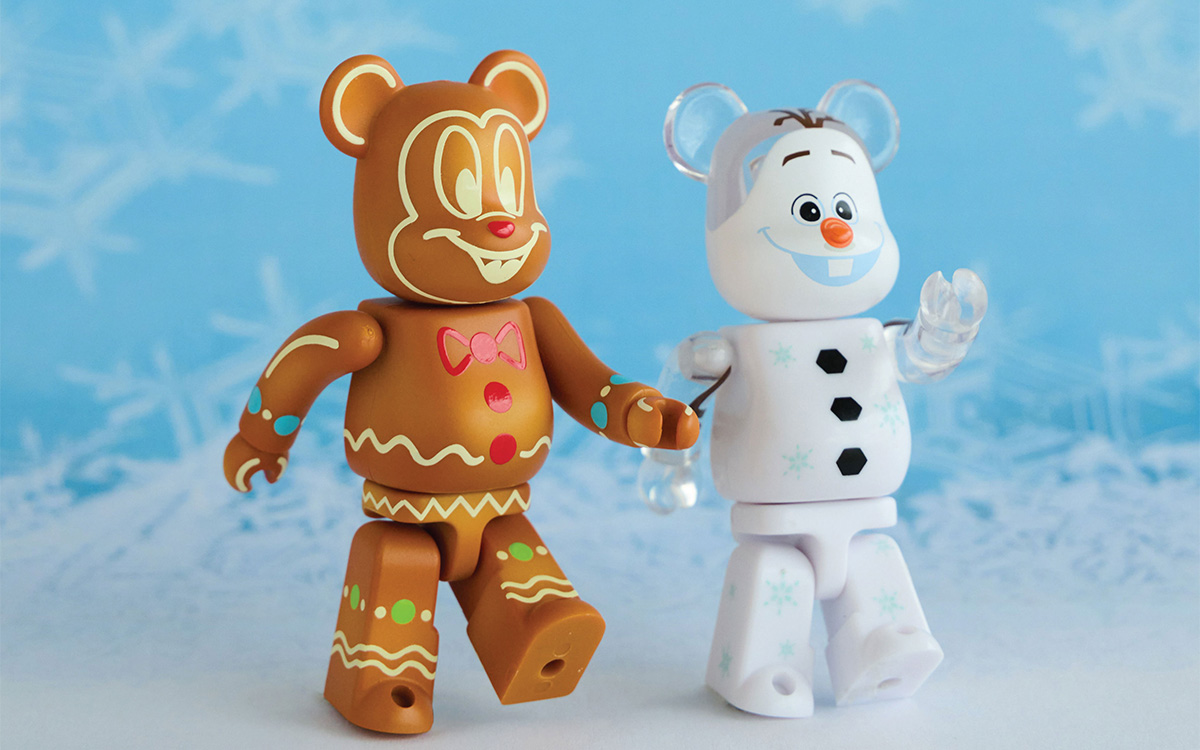 Disney100 CHRISTMAS LOVE 2000% BE@RBRICK UP @Harbour City