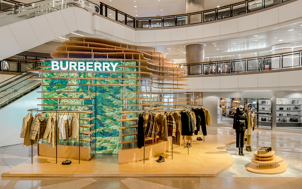 BURBERRY THE IMAGINED LANDSCAPES POP-UP – Harbour City