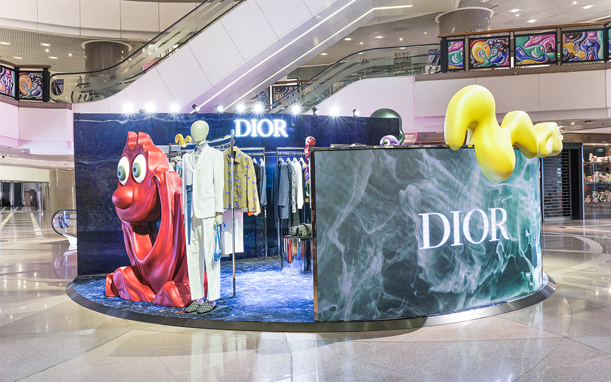 Its New Iconic Bag: C'est Dior - Hong Kong Times Square